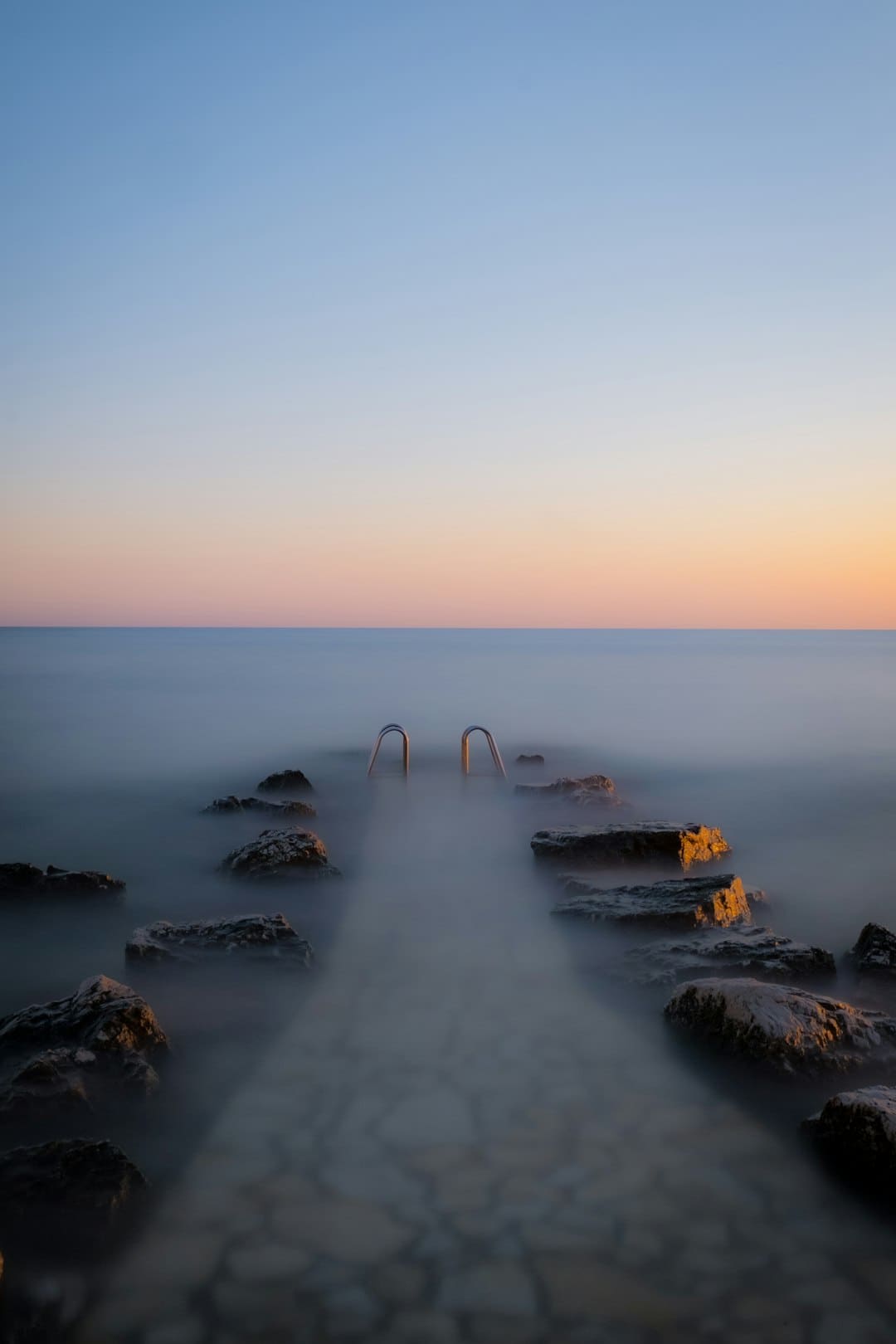 假期经济，文旅交融描绘消费晋级新图景